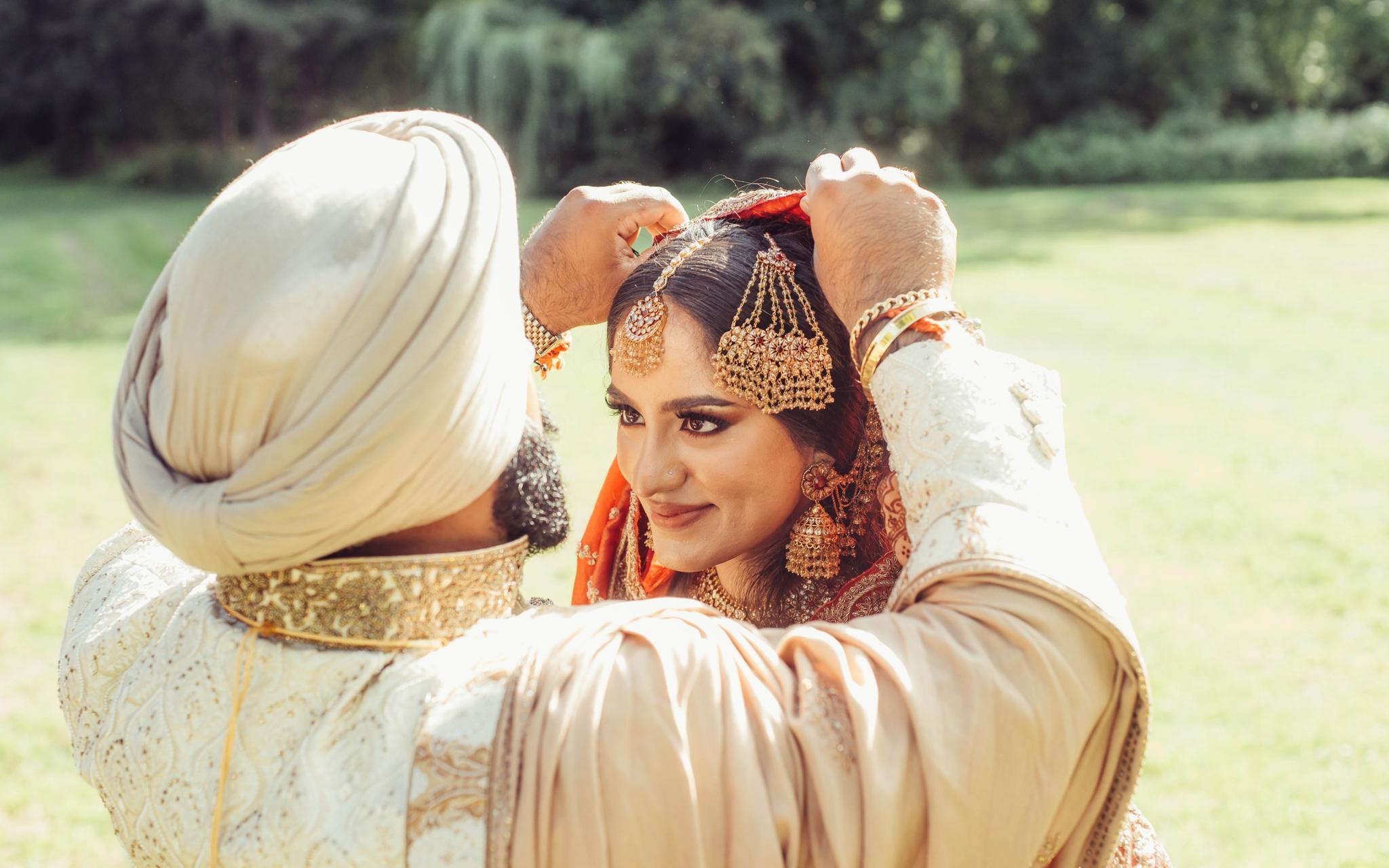 A Wedding at Plaza Centre Ville Hotel, Montreal: Captured by Eddy Lee, Wedding Photographer